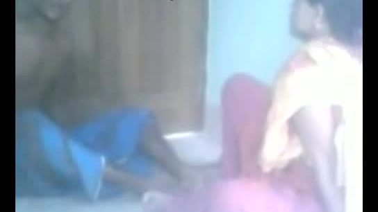 Indian amateur maid homemade sex recorded by hidden cam