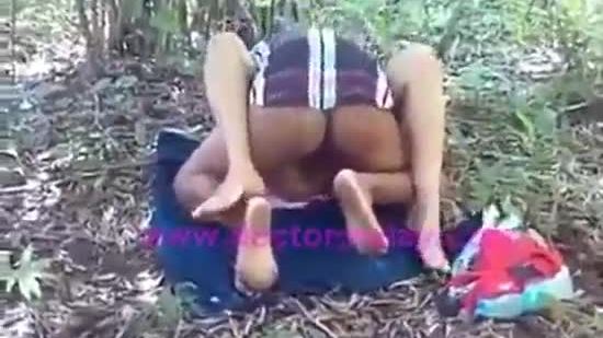 Myanmar spying young couple outdoor sex 1